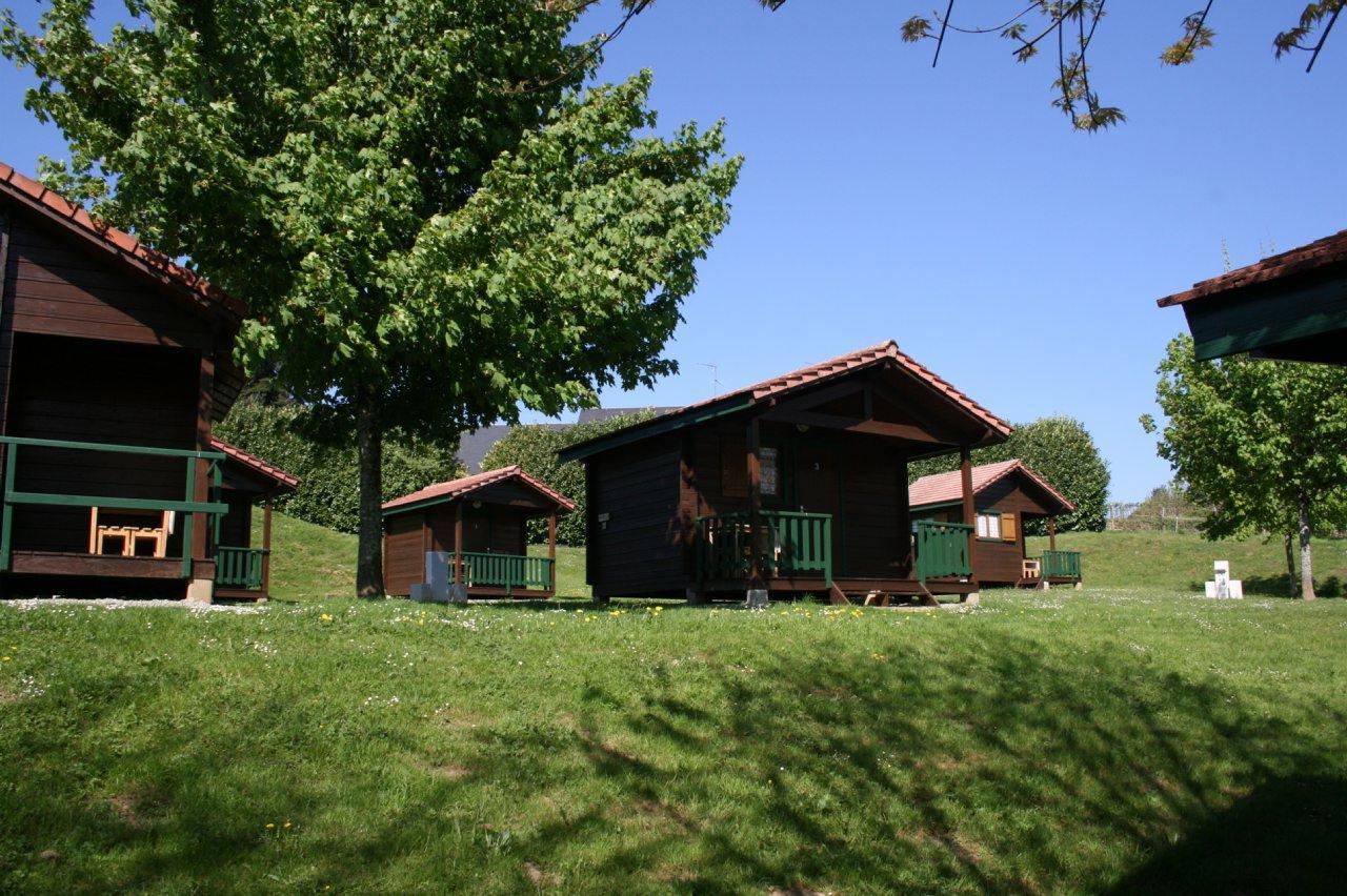 Camping Les Etoiles Saint-Sornin-Lavolps Exteriör bild