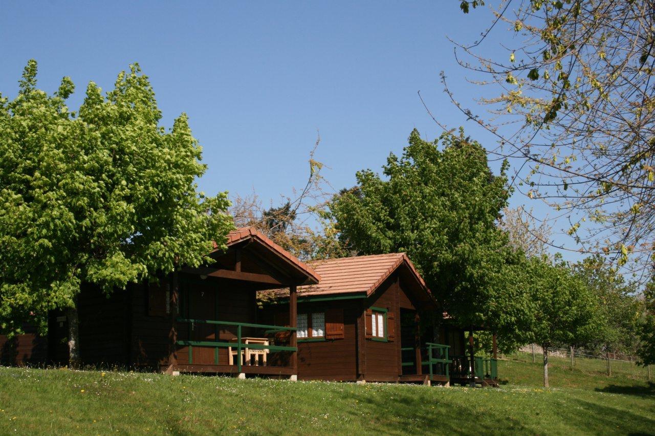 Camping Les Etoiles Saint-Sornin-Lavolps Exteriör bild